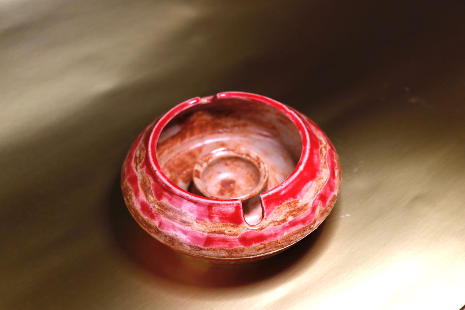 Red and Brown design luxury ashtray